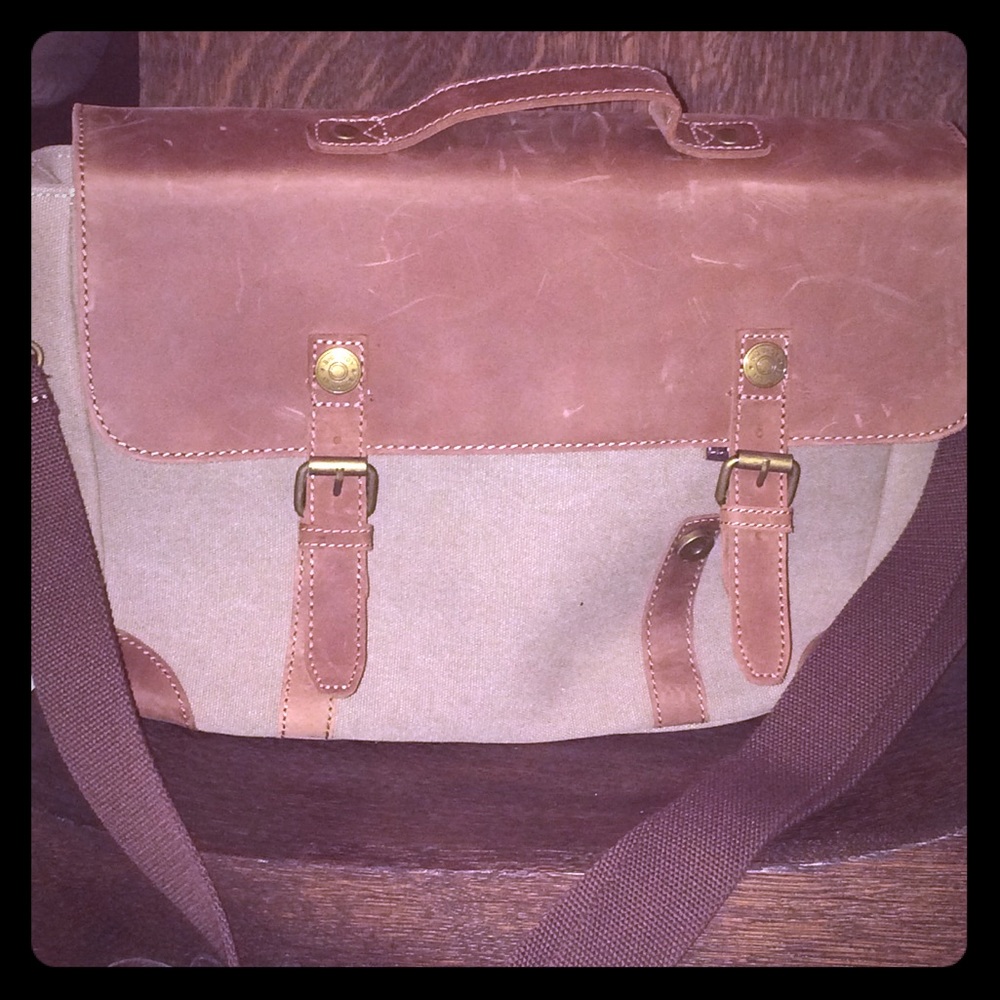 Big Shot Messenger bag New with Tags PRICE DROPPED